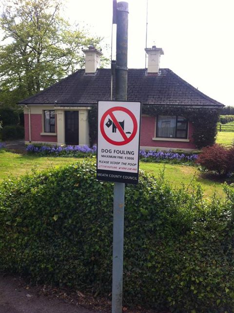 New dog fouling signs erected New dog fouling signs erected