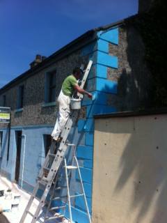 Tosh looking very professional with not one but two ladders!! Tosh looking very professional with not one but two ladders!!